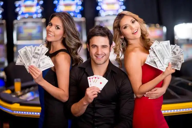 ceriabet login app showing live blackjack table with dealer and multiple player seats